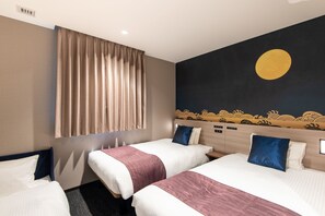 Kamar Twin Comfort, Bebas Asap Rokok | Brankas, meja kerja, ruang kerja ramah laptop, dan tirai kedap cahaya