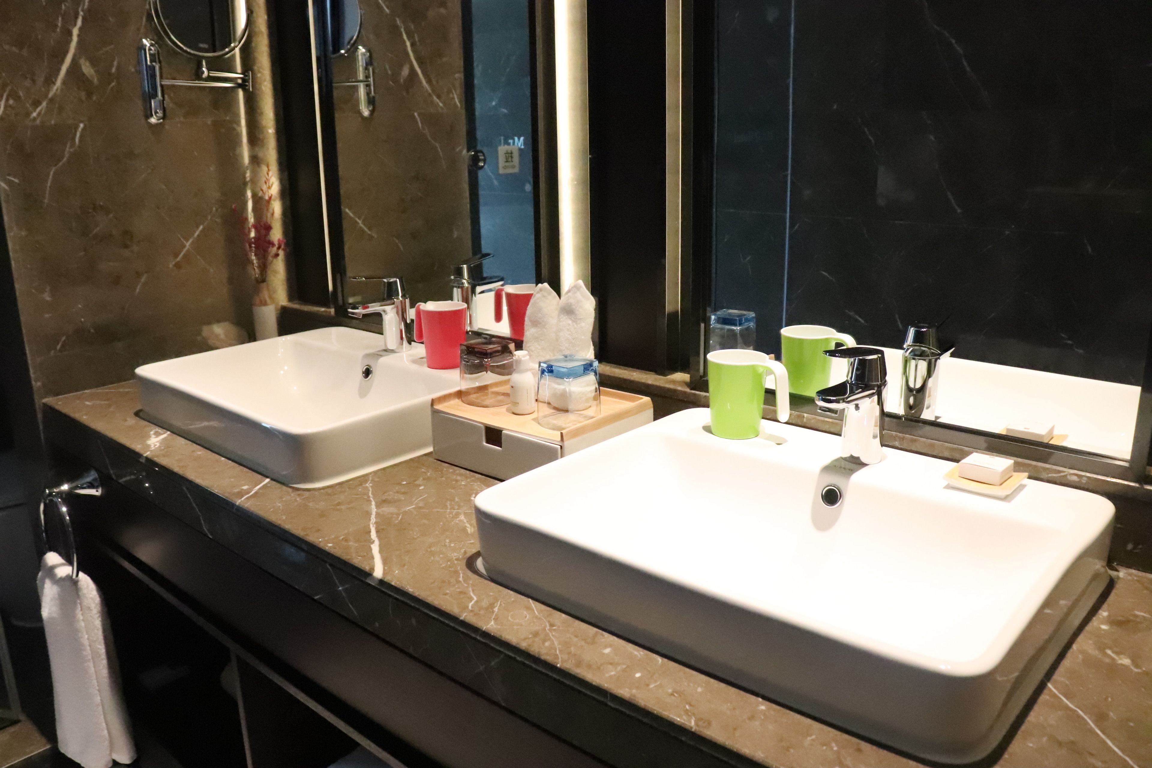 family room | children’s theme room