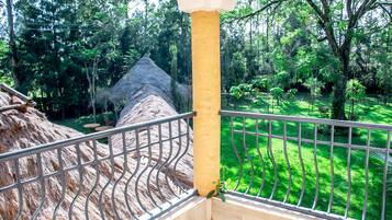 Family House, 3 Bedrooms | Teres/patio