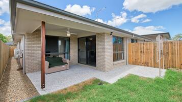 Deluxe Townhome, 3 Bedrooms | Terrace/patio