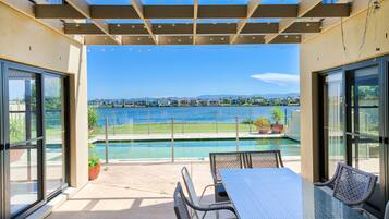 Deluxe House, 4 Bedrooms | Terrace/patio