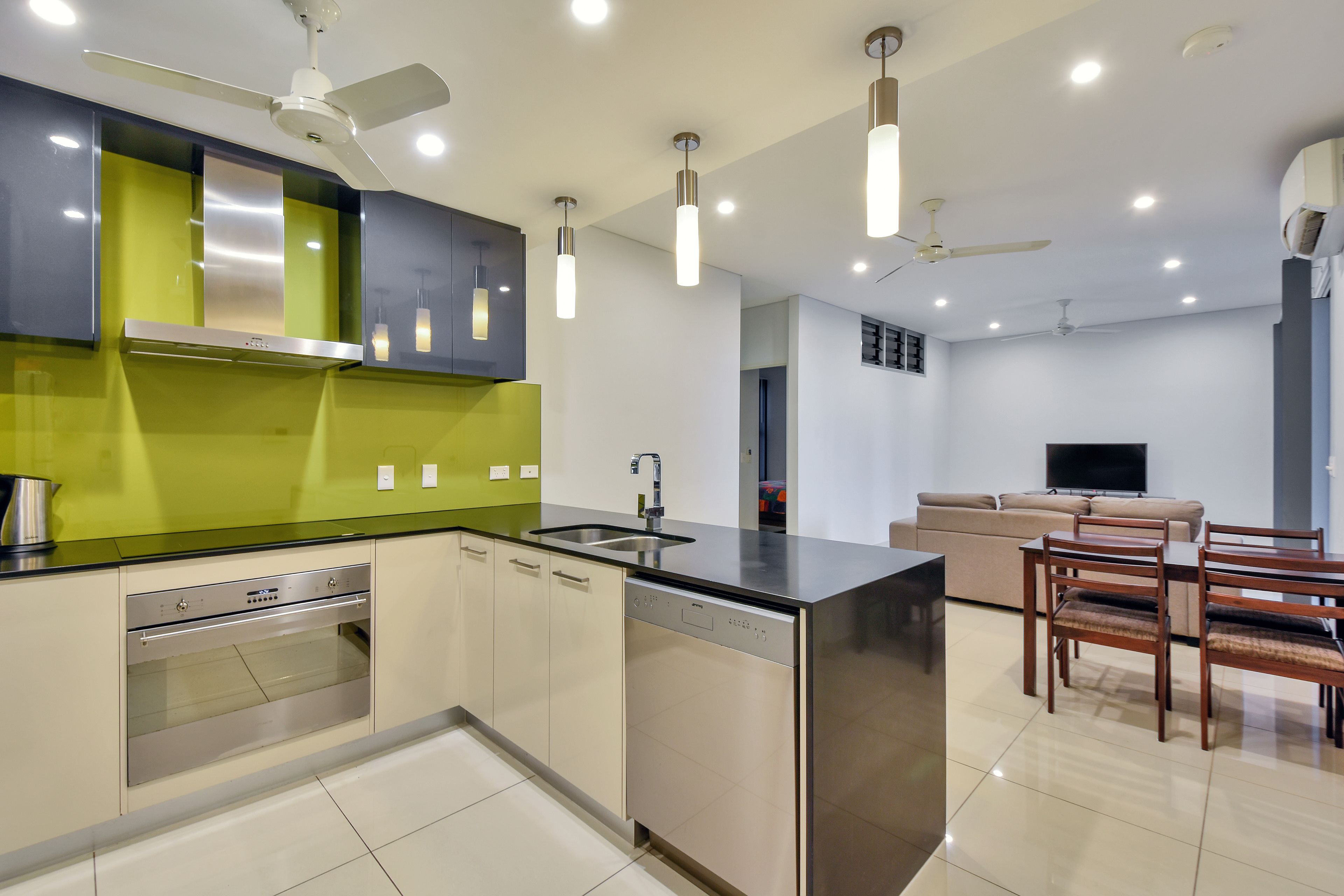 Deluxe Apartment, 2 Bedrooms | Private kitchen | Fridge, microwave, oven, stovetop