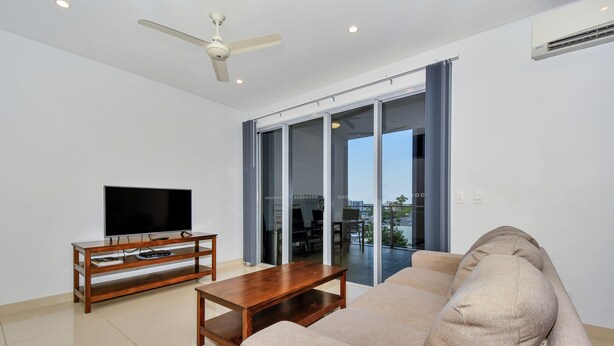 Unclassified image, 1 of 19, button - Chic City Centre Apartment for 4 (Darwin)