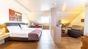 1 Schlafzimmer, Zimmersafe, Schreibtisch, kostenloses WLAN