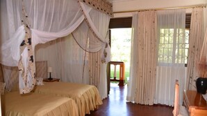 Room - Kluges Guest Farm (Fort Portal)