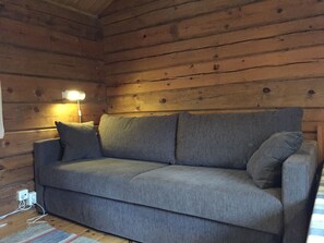 Chalet rustique de base, vue partielle sur le lac (Gamla Tiderstugan) | Fer et planche à repasser, accès au Wi-Fi (inclus)