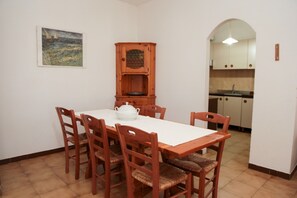 Villa, 3 Bedrooms, Non Smoking | Living area | Flat-screen TV - Villetta indipendente La Cinta (San Teodoro)