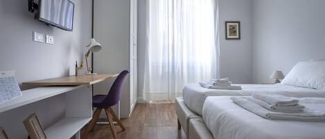 Apartment (2 Bedrooms) | Bahagian dalam