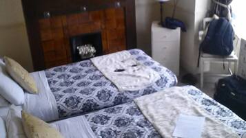 Standard Double Room, 1 Double Bed, Non Smoking | Free WiFi