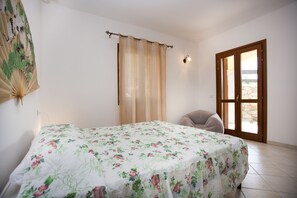 Apartment, 2 Schlafzimmer, Erdgeschoss | 2 Schlafzimmer, individuell dekoriert, individuell eingerichtet