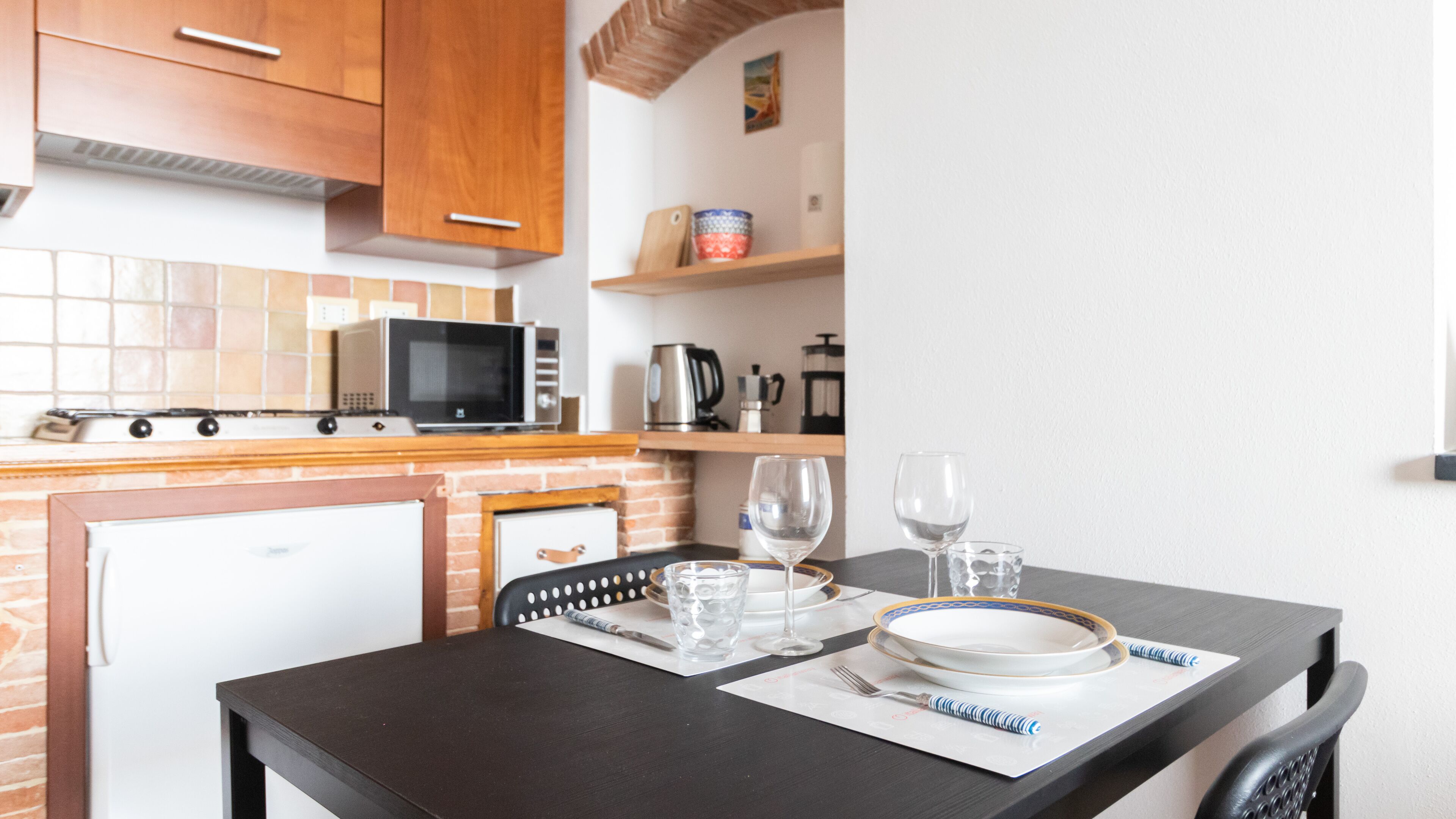 Studio | Shared kitchen