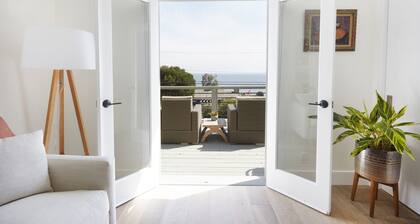 Sand Bungalow at the Lazy Hummingbird