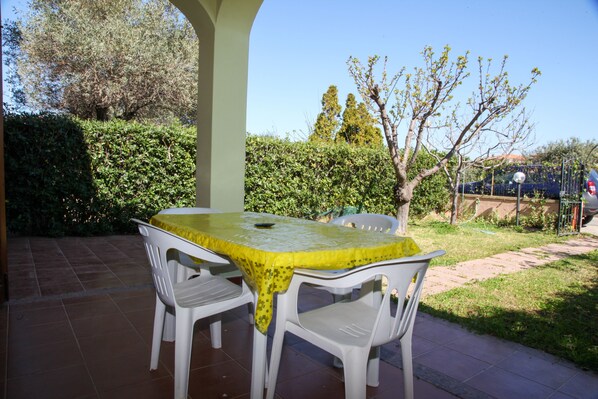 Appartement, 2 chambres, accessible aux personnes à mobilité réduite | Terrasse/Patio