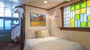 1 kamar tidur dan internet kabel (biaya tambahan)