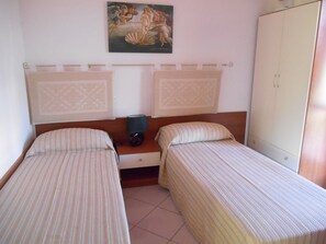 Apartment, 2 Schlafzimmer | 2 Schlafzimmer, individuell dekoriert, individuell eingerichtet