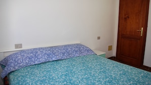 Villa, 2 slaapkamers, niet-roken | 2 slaapkamers, extra bedden (toeslag), gratis wifi