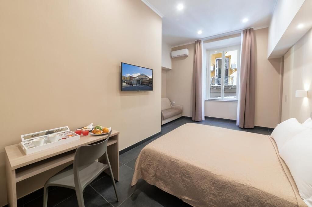 Photo - Neapolitan Breakfast