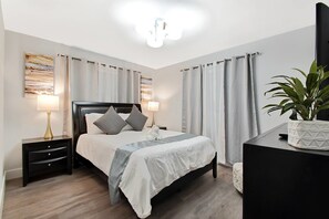 4 bedrooms, iron/ironing board, free WiFi