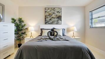 1 bedroom, iron/ironing board, free WiFi