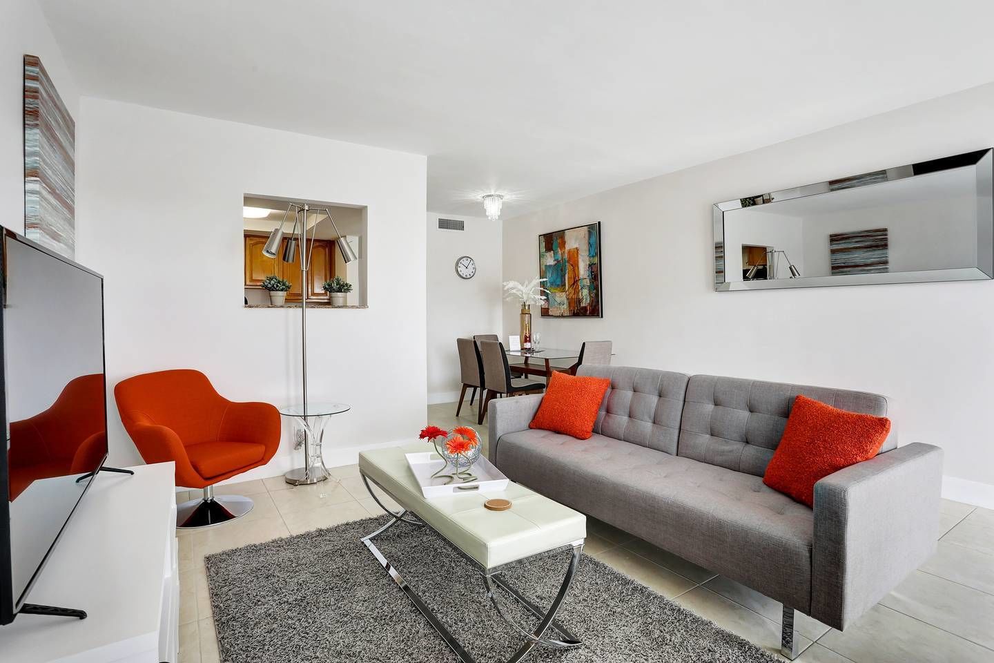 تلفزيون، ألعاب للصغار