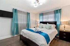 House (4 Bedrooms)