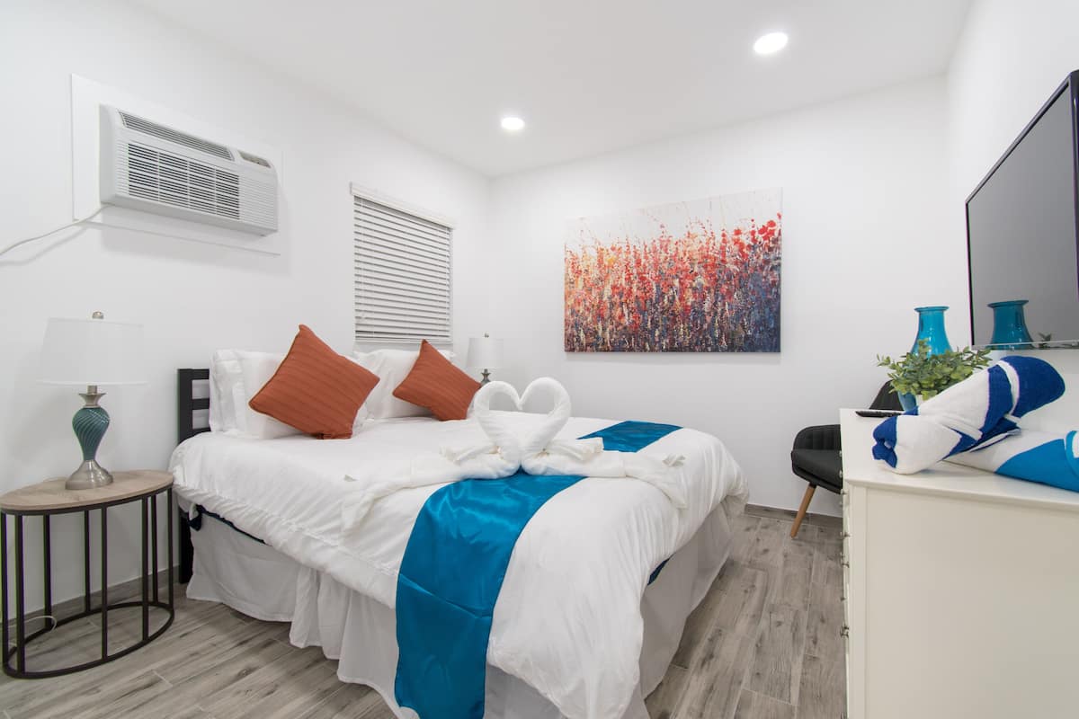 Apartemen (2) | 1 kamar tidur, setrika/meja setrika, tempat tidur bayi, dan Wi-Fi gratis
