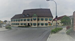 Exterior - Gasthof zur Post (Inning A. Ammersee)