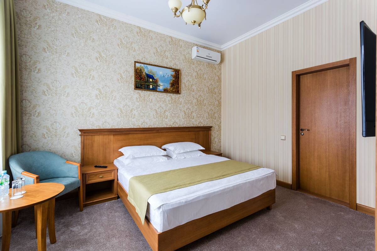 Suite | 1 bilik tidur, meja, langsir/tirai gelap terus, kalis bunyi