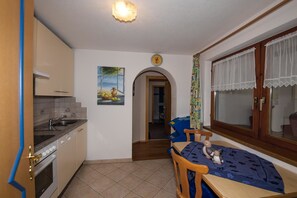Apartment (Typ E) | Private kitchen