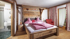 Double Room | In-room safe, soundproofing, free WiFi - Hotel Hindenburglinde (Ramsau bei Berchtesgaden)