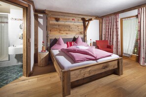 Habitación doble | Caja de seguridad en la habitación, insonorización y wifi gratis