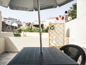 Twin Room, Accessible | Terrace/patio