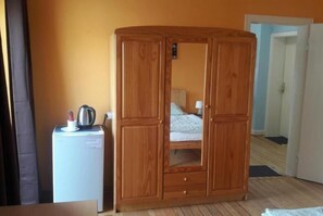 Desk, iron/ironing board, free WiFi, bed sheets