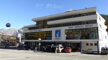 Depan hartanah