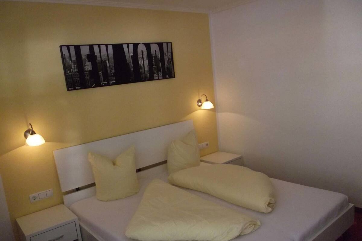 Apartment (Typ 8) | Desk, blackout drapes, soundproofing, free WiFi