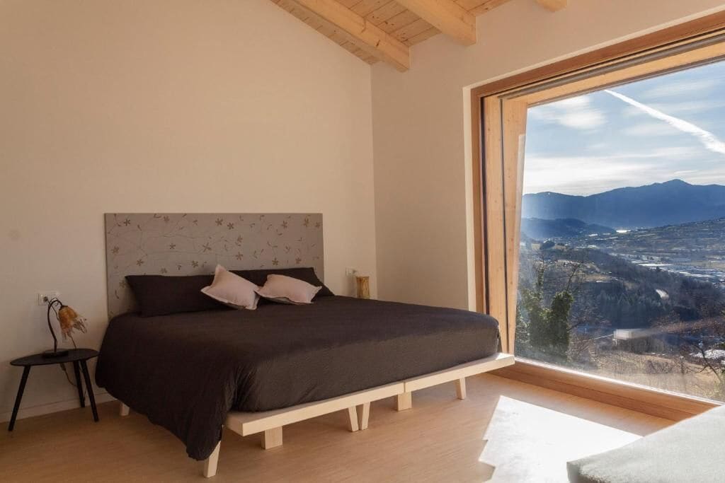 迷你吧、特色家居、办公桌、遮光窗帘