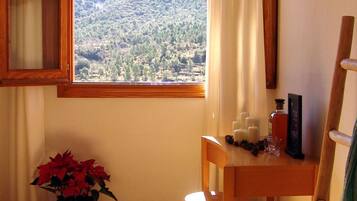 Standard Twin Room, Valley View | Pemandangan lembah