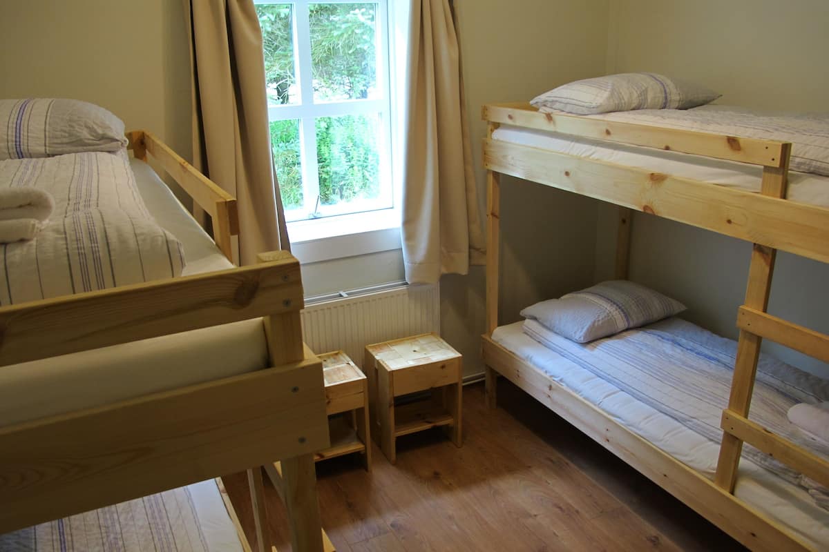 Blackout curtains, free WiFi, bed sheets