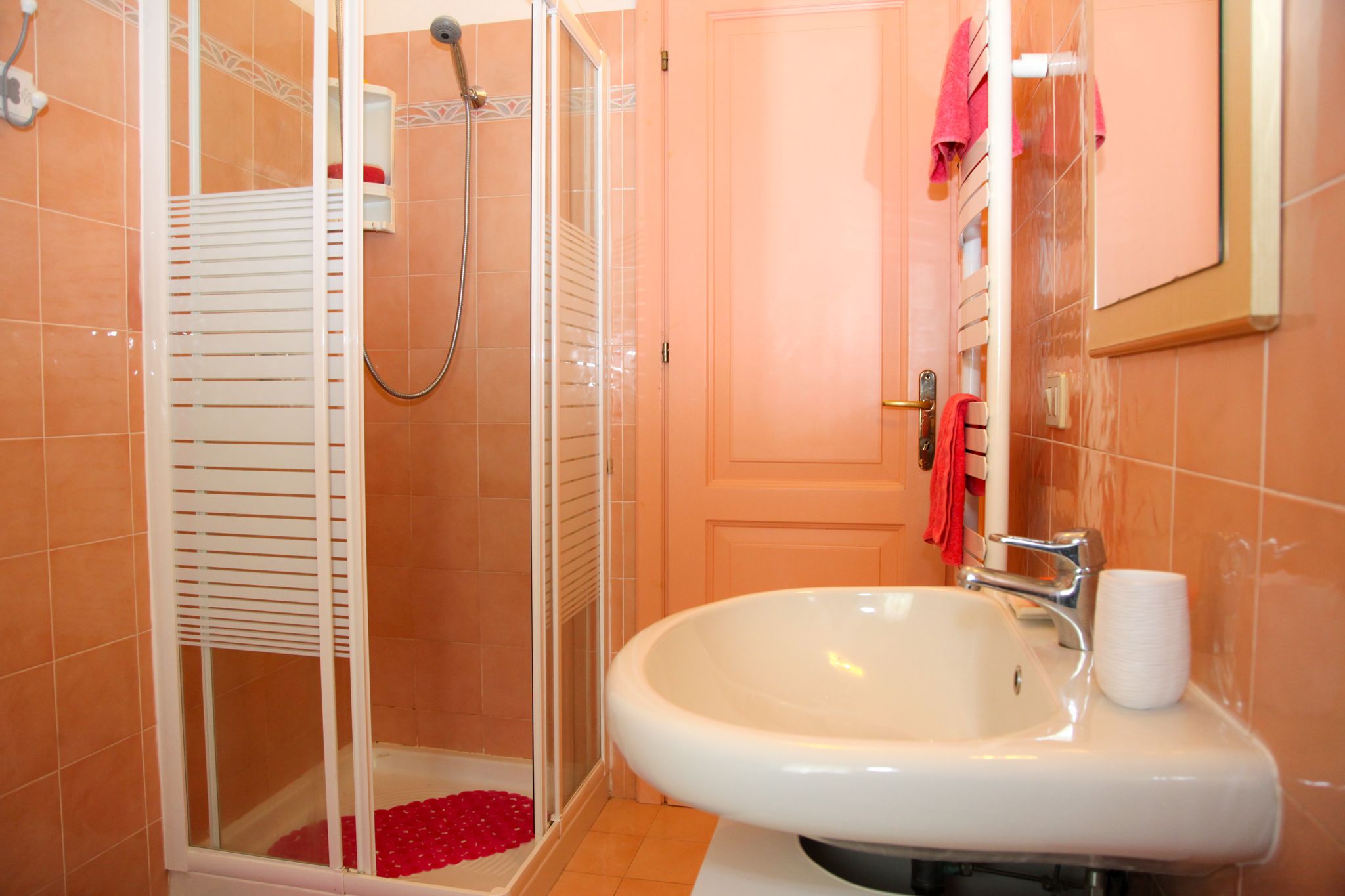 Villa, 3 Bedrooms | Bathroom | Shower, rainfall showerhead, bidet, towels