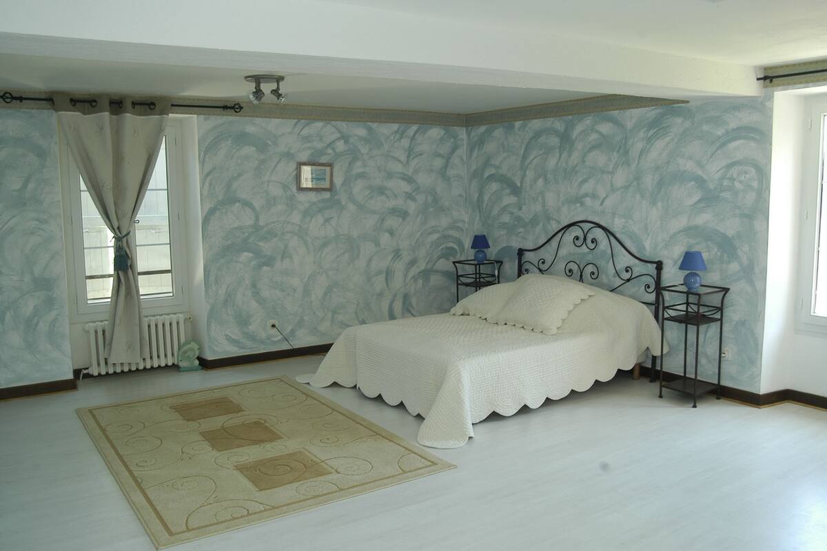 Suite, 2 chambres, vue parc (Bleuet & Tulipe)