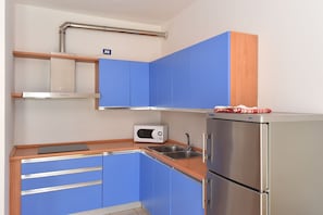 Appartement, 2 chambres, vue partielle sur la mer (5 Adults) | Salle de séjour