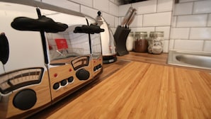 Shared kitchen facilities - Tower Rooms (London)
