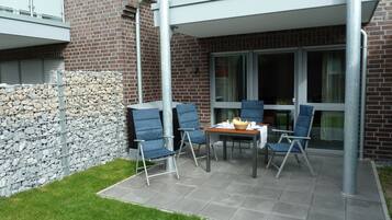 Apartment, 2 Bedrooms | Terrace/patio