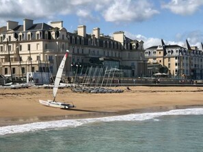 Beach nearby - Top-Apartment with garden and jacuzzi- 200m plage du sillon/thalasso- 1/6 pers (Saint-Malo)
