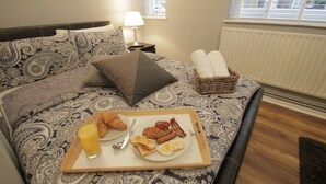 Unclassified image, 2 of 26, button - Molesey Apartments (London)
