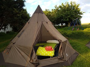 Tent, Multiple Beds | Hypo-allergenic bedding, minibar, in-room safe, desk