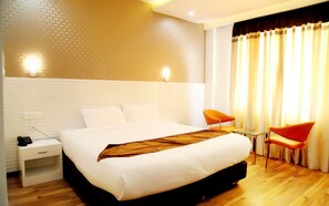 Premium bedding, free WiFi - Hotel Royal MJS Pinjore (Kalka)