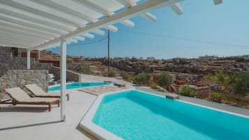 Deluxe 1 bedroom apartment , private pool side sea view | Balcony view