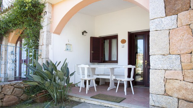 Apartment, 2 Bedrooms | Terrace/patio