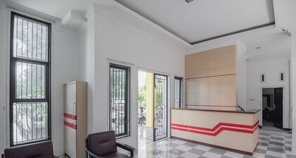 RedDoorz near Sultan Thaha Airport Jambi